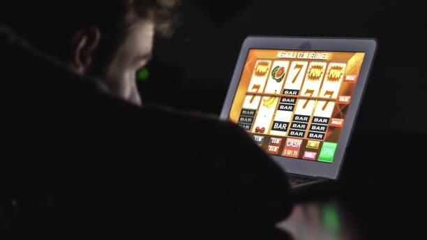 m7 jayatogel platform interface showing sportsbook, live dealer, and slots sections